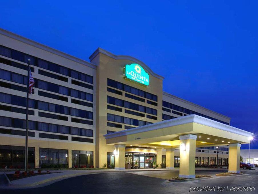 La Quinta Inn & Suites By Wyndham Richmond-Midlothian Exterior photo